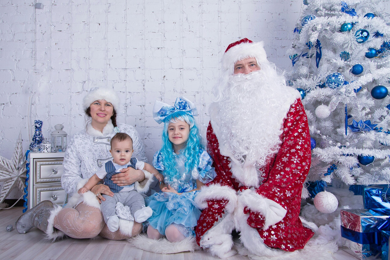 Аренда новогодних костюмов